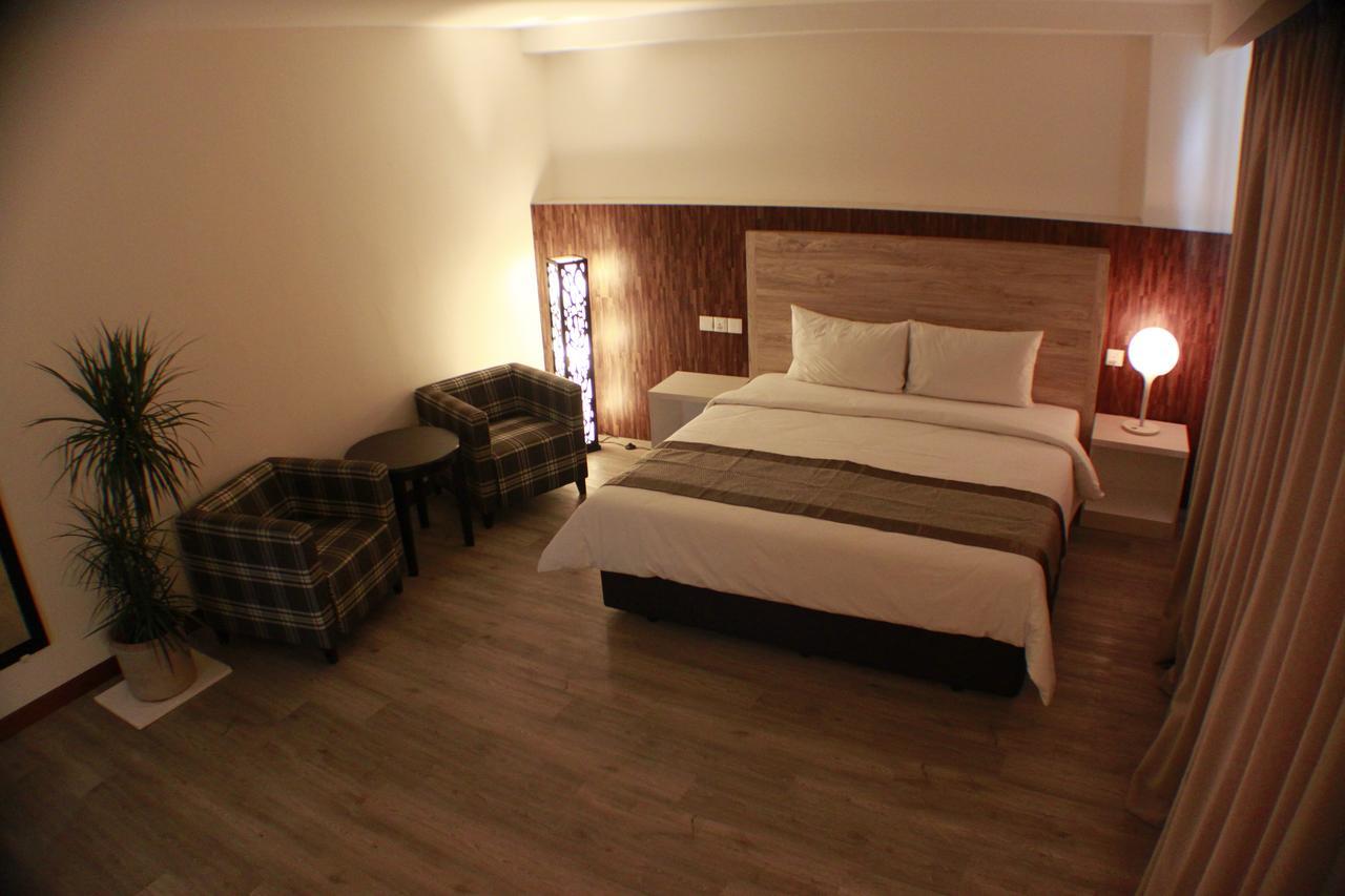 Hotel Molek Garden 2*